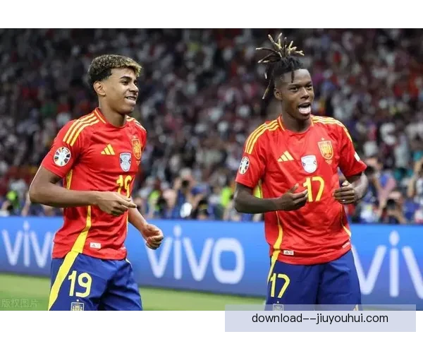 尼科·威廉姆斯在欧洲杯决赛中打破僵局为西班牙队夺冠立下赫赫战功