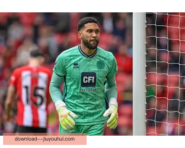 福德林汉姆门前遭围攻谢菲联后防崩溃引爆全场混乱时刻回放相直击