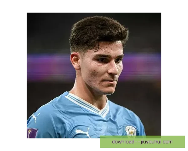 阿尔瓦雷斯从河床到曼城的跨洋跃迁与蓝月锋线新时代启程故事全景